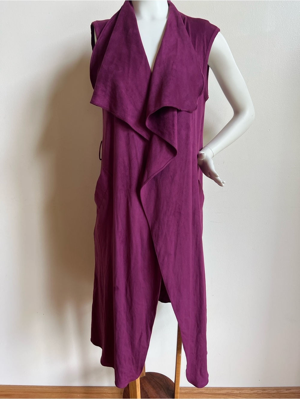 Kate & Mallory Sleeveless Draped long tunic vest in Plum suede like softness